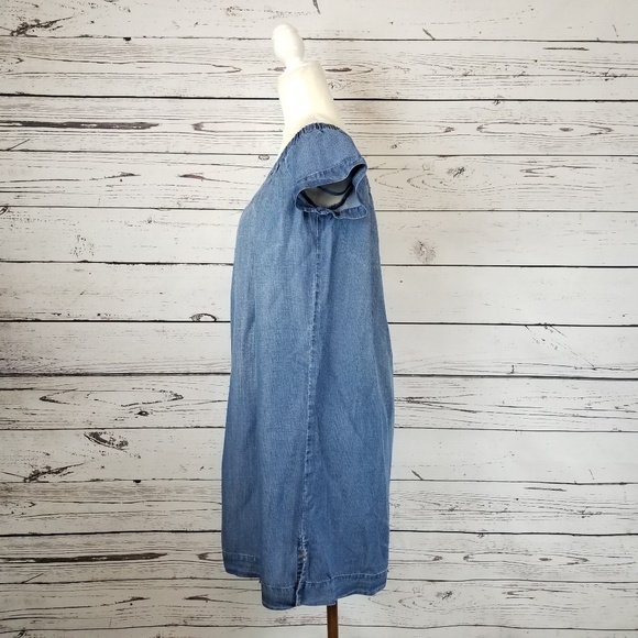 Cloth & Stone chambray off the shoulder dress - Picture 4 of 8